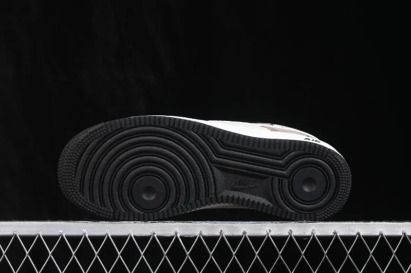All categories Nk Air Force 1 Air Force series Nk Air Force 1 Low Air Force low-top Nike Air Force 1'07 Low joint model Air Force 1 low-top casual sneakers WY0655-101